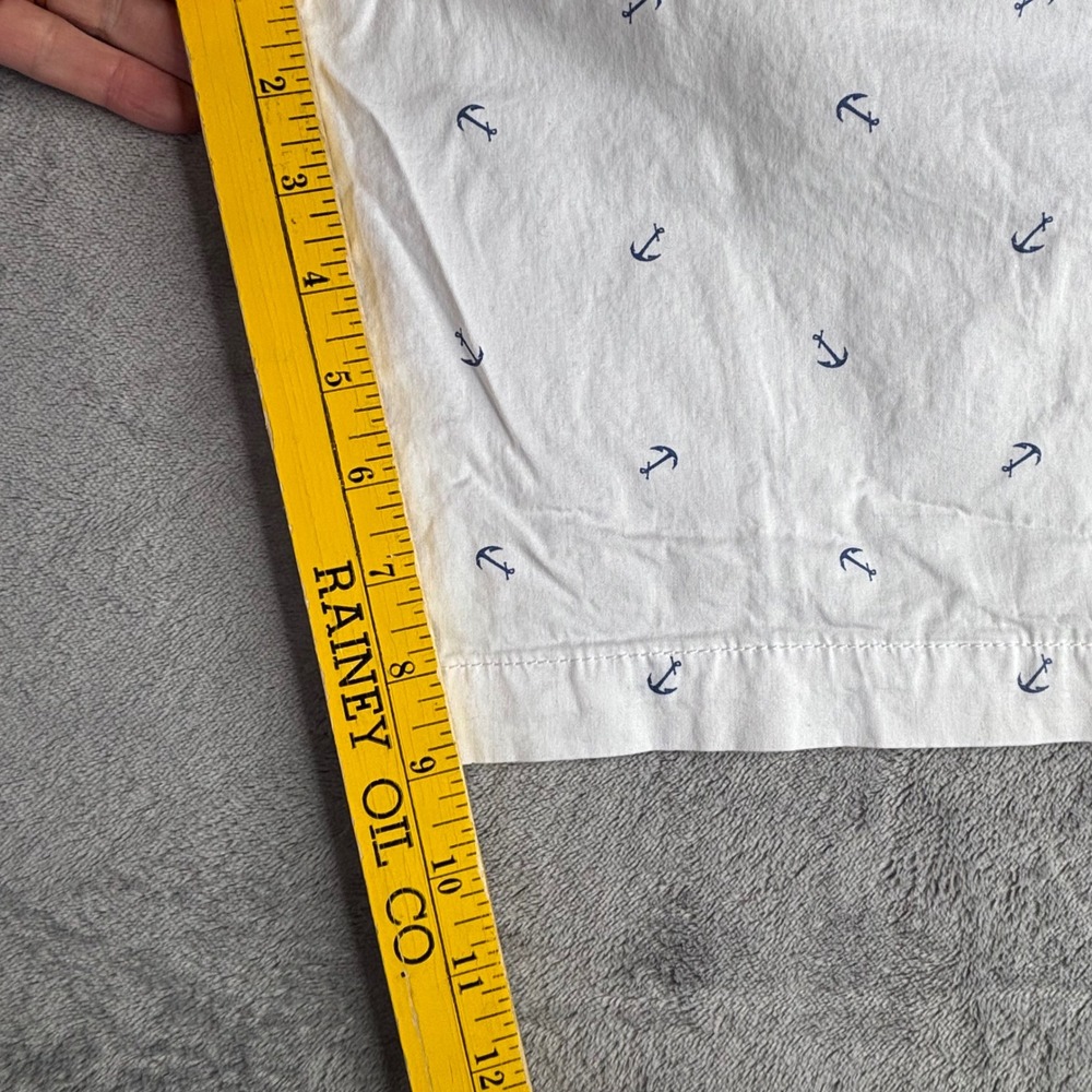 IZOD Advantage Performance Shorts Mens 38 White Navy Anchor Print Nautical - Picture 8 of 9
